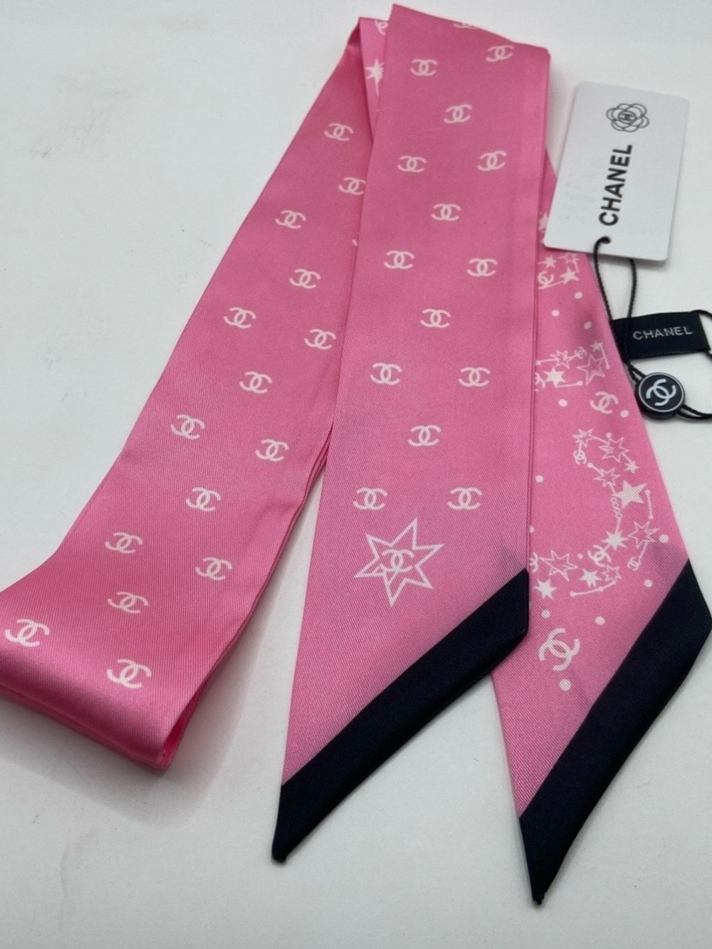 Source Unknown Pink and Black Silk Twilly Scarf with White Stars - Picture 2 of 2
